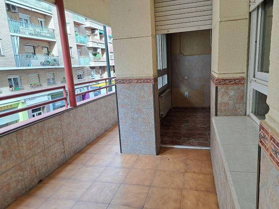 Foto 1 de Piso en venta en La Almozara de 3 habitaciones con terraza y balcón