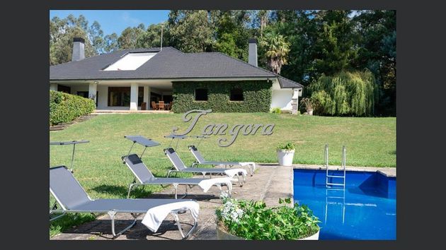 Foto 1 de Xalet en venda a Urduliz de 7 habitacions amb terrassa i piscina