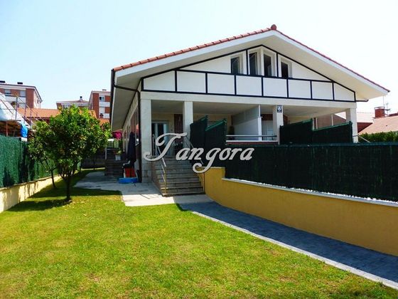 Foto 1 de Xalet en venda a Berango de 5 habitacions amb terrassa i garatge