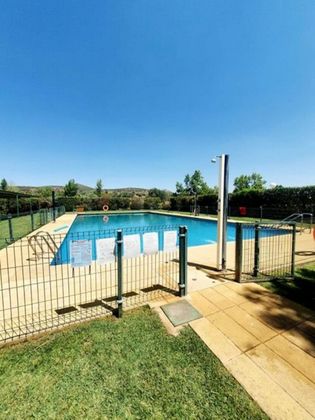 Foto 2 de Xalet en venda a Piedrabuena de 3 habitacions amb terrassa i piscina