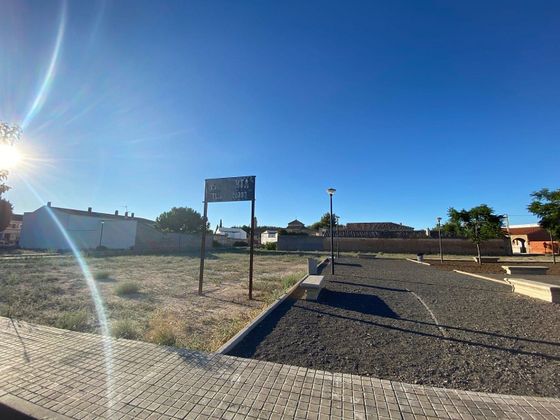 Foto 2 de Venta de terreno en calle Carrión de 1501 m²