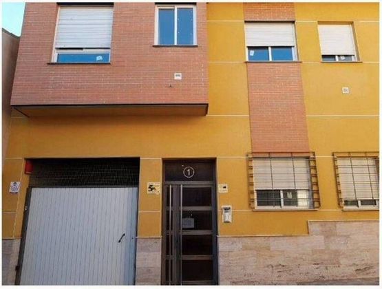 Foto 2 de Pis en venda a calle Los Huertos de 2 habitacions amb terrassa i garatge