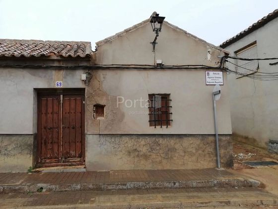 Foto 2 de Casa en venda a calle Agustín Ordóñez de 2 habitacions i 100 m²