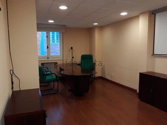 Foto 2 de Oficina en alquiler en Centro - Ayuntamiento de 35 m²