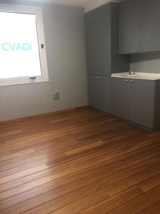 Foto 2 de Oficina en lloguer a San Pedro de Deusto-La Ribera de 80 m²