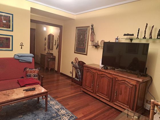 Foto 2 de Piso en venta en San Pedro de Deusto-La Ribera de 2 habitaciones con calefacción y ascensor