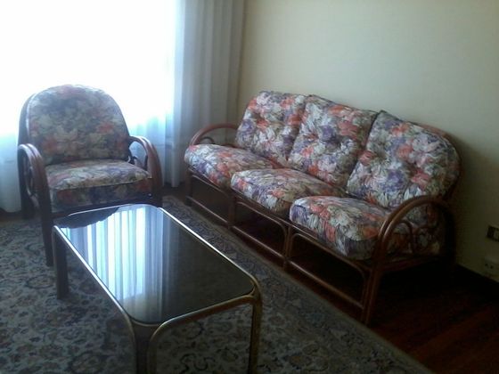 Foto 1 de Pis en lloguer a San Pedro de Deusto-La Ribera de 2 habitacions amb mobles i calefacció