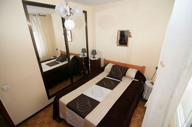 Foto 1 de Venta de piso en La Magdalena - Versalles de 3 habitaciones con garaje y muebles