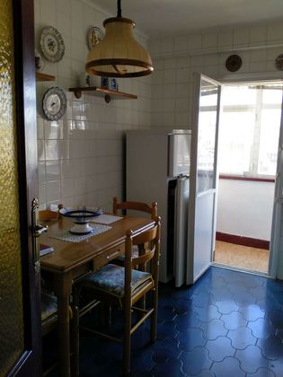 Foto 2 de Piso en venta en Centro - Avilés de 2 habitaciones con terraza y calefacción