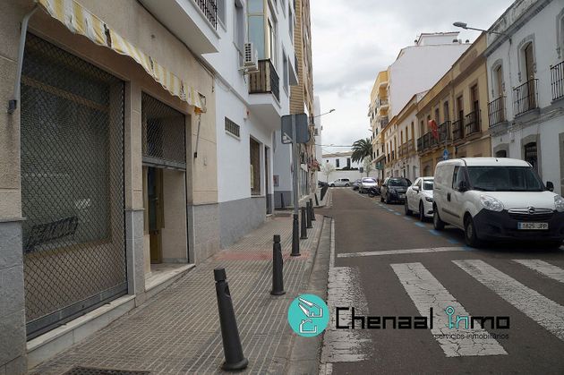 Foto 2 de Local en alquiler en Centro - Mérida con aire acondicionado