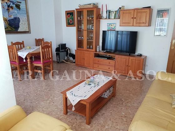 Foto 1 de Pis en venda a Playa Puerto de Sagunto de 3 habitacions amb garatge i mobles