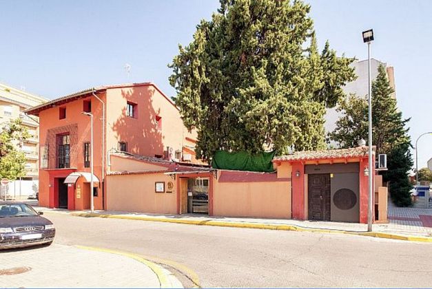 Foto 2 de Piso en venta en Xàtiva de 3 habitaciones con terraza y piscina