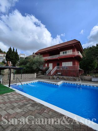 Foto 1 de Venta de chalet en Gilet de 5 habitaciones con terraza y piscina