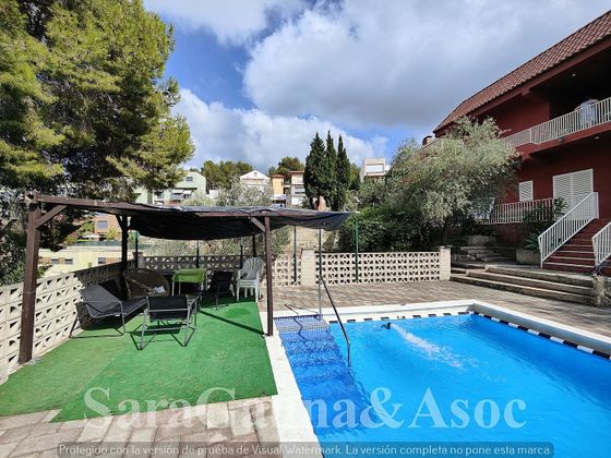 Foto 2 de Venta de chalet en Gilet de 5 habitaciones con terraza y piscina