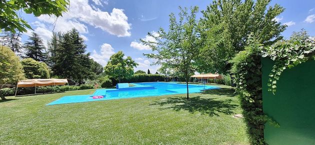 Foto 2 de Venta de chalet en Aldealengua de 5 habitaciones con terraza y piscina