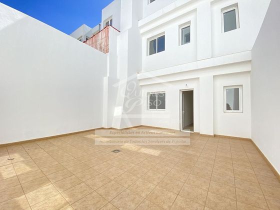 Foto 1 de Venta de piso en Vecindario norte-Cruce Sardina de 2 habitaciones con terraza y garaje