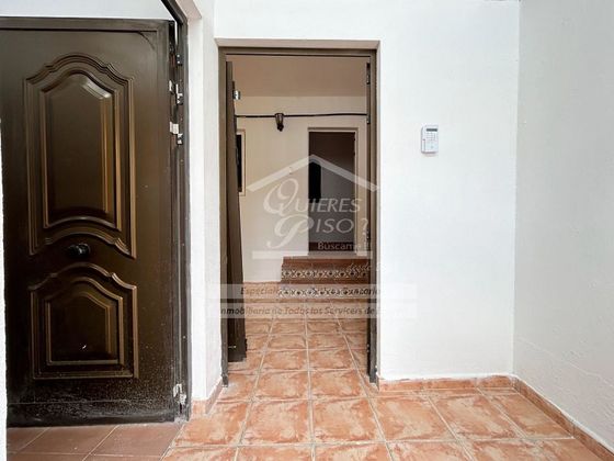 Foto 2 de Chalet en venta en La Garita - Marpequeña de 5 habitaciones con terraza y garaje