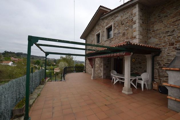 Foto 2 de Xalet en venda a Betanzos de 4 habitacions amb terrassa i garatge