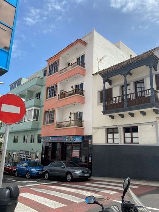 Foto 2 de Local en venda a calle Doctor Pisaca de 160 m²