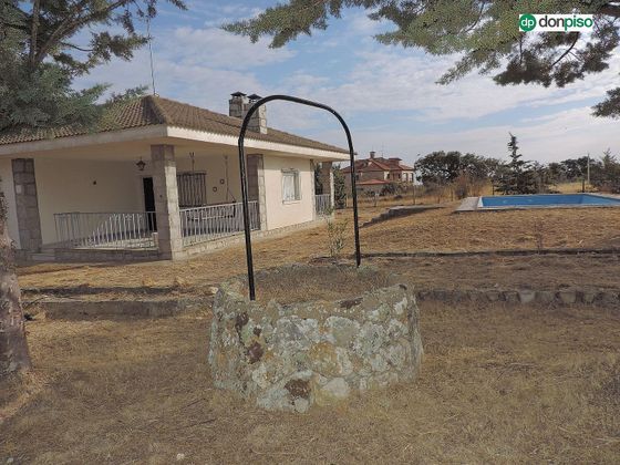 Foto 2 de Xalet en venda a calle Urbanización Las Canteras Hondas de 3 habitacions amb piscina i garatge