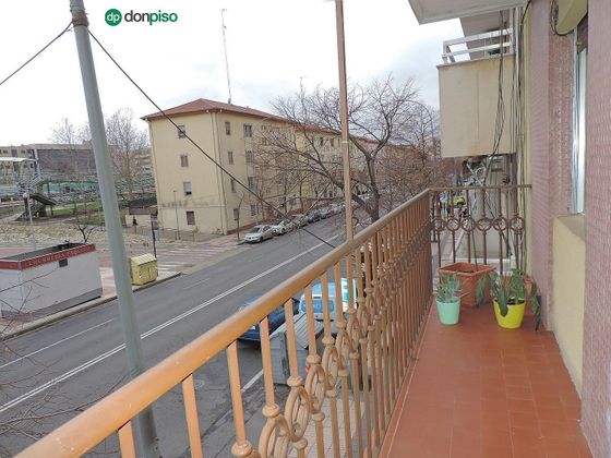 Foto 1 de Piso en venta en paseo De la Estación de 3 habitaciones con terraza y calefacción