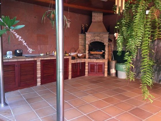 Foto 2 de Casa en venta en Los Alvarados-Fuente los Berros de 4 habitaciones con piscina y garaje