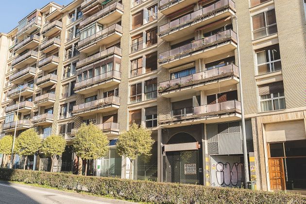 Foto 1 de Pis en venda a avenida De Zaragoza de 4 habitacions amb terrassa i ascensor