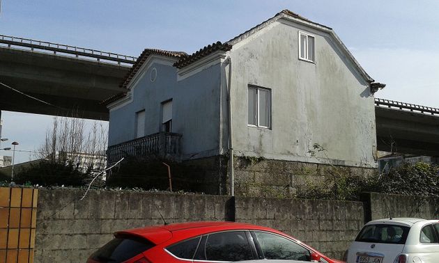 Foto 2 de Venta de chalet en Campo da Torre - Mollabao de 5 habitaciones con terraza y garaje