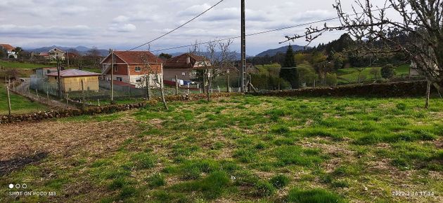 Foto 1 de Venta de terreno en Ponte Caldelas de 1230 m²