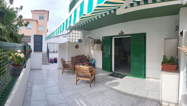 Foto 2 de Casa adossada en venda a calle Lajial de 2 habitacions amb terrassa i piscina