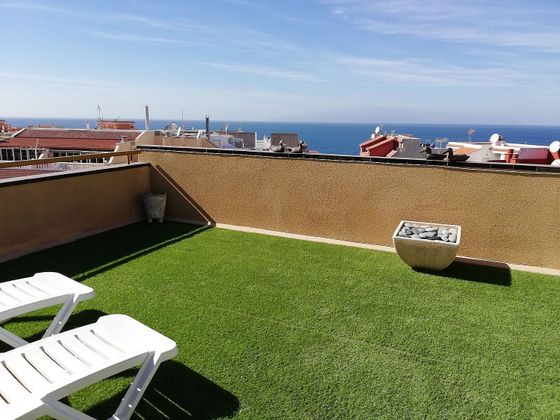 Foto 1 de Àtic en venda a Puerto de Santiago de 1 habitació amb terrassa i ascensor
