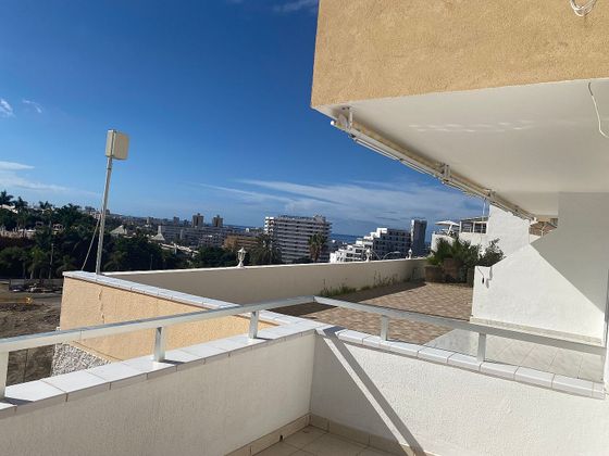 Foto 2 de Venta de piso en Costa Adeje de 1 habitación con terraza y piscina