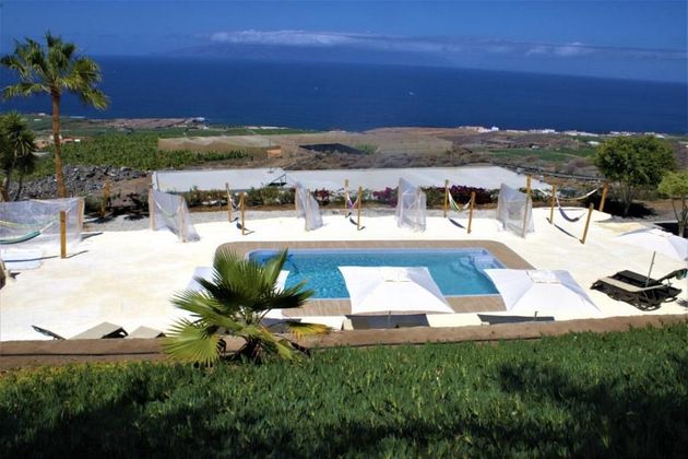 Foto 1 de Casa rural en venda a Guía de Isora interior de 12 habitacions amb terrassa i piscina