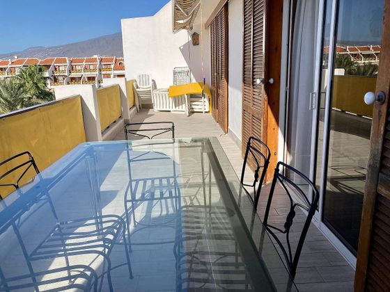 Foto 2 de Pis en lloguer a Los Cristianos - Playa de las Américas de 3 habitacions amb terrassa i mobles