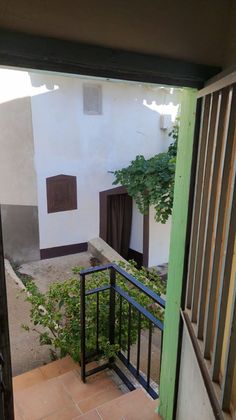 Foto 2 de Venta de casa en Cervera del Río Alhama de 2 habitaciones con piscina y balcón