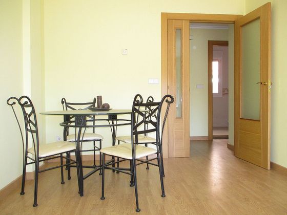 Foto 1 de Pis en venda a calle Sanabria de 2 habitacions amb terrassa i garatge