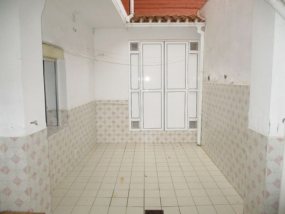 Foto 1 de Xalet en venda a calle Santo Domingo de 3 habitacions amb terrassa i garatge