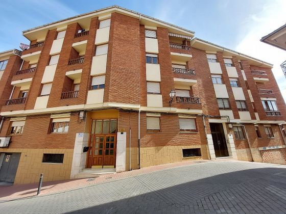 Foto 1 de Pis en venda a calle Salamanca de 3 habitacions amb terrassa i calefacció