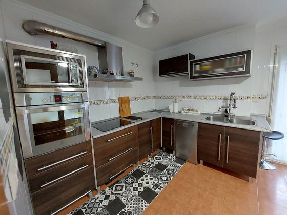 Foto 2 de Àtic en venda a calle Cartagena de Indias de 3 habitacions amb terrassa i garatge