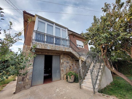 Foto 1 de Casa en venda a calle Cruz de 4 habitacions amb terrassa i garatge