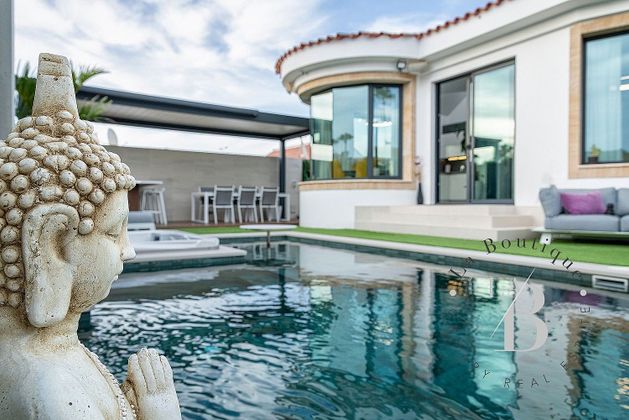 Foto 2 de Casa adossada en venda a Maspalomas - Las Meloneras de 3 habitacions amb piscina i jardí