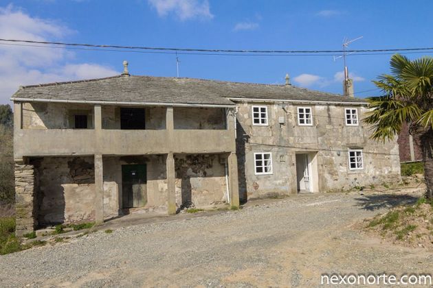 Foto 1 de Casa en venda a Vilalba de 4 habitacions amb balcó