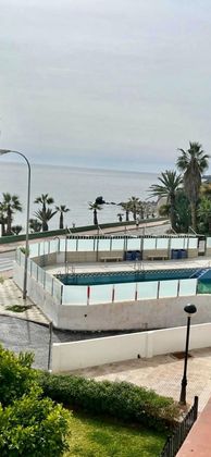 Foto 2 de Pis en venda a paseo De Cotobro de 2 habitacions amb terrassa i piscina