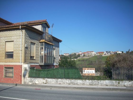 Foto 1 de Venta de casa en Peñacastillo - Nueva Montaña de 4 habitaciones y 290 m²