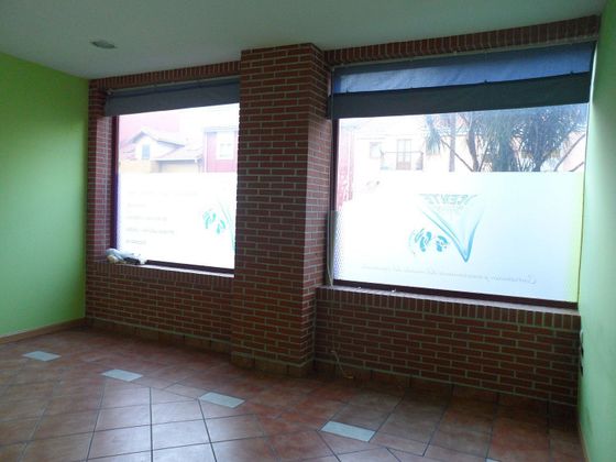 Foto 1 de Local en alquiler en Alisal - Cazoña - San Román de 125 m²