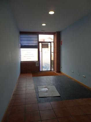 Foto 2 de Local en alquiler en Alisal - Cazoña - San Román de 125 m²