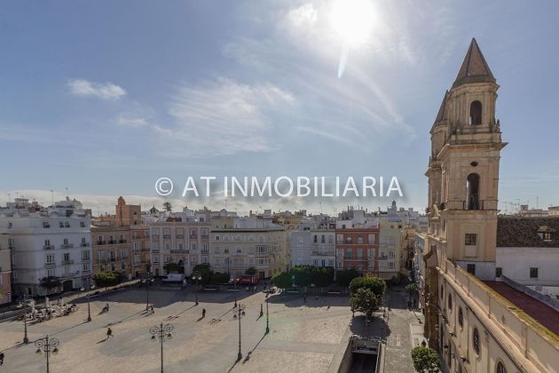 Foto 1 de Àtic en venda a Mentidero - Teatro Falla - Alameda de 2 habitacions amb terrassa