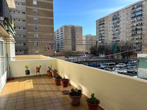 Foto 2 de Piso en venta en calle Doctor Gortari de 3 habitaciones con terraza y garaje