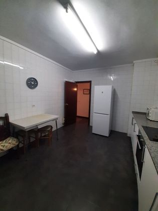 Foto 1 de Piso en venta en Alango de 3 habitaciones con calefacción y ascensor