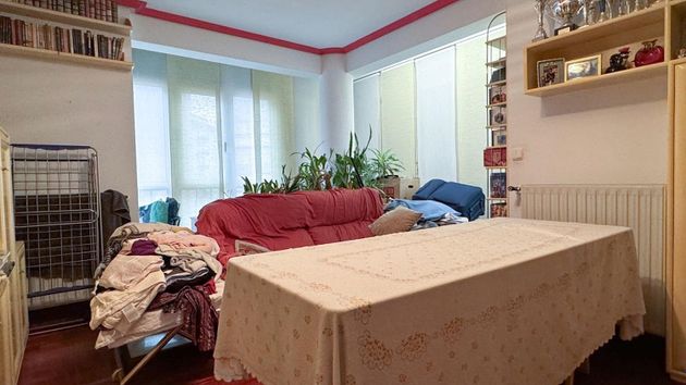 Foto 1 de Pis en venda a Pinar - Anaka - Belaskoenea de 3 habitacions amb balcó i calefacció